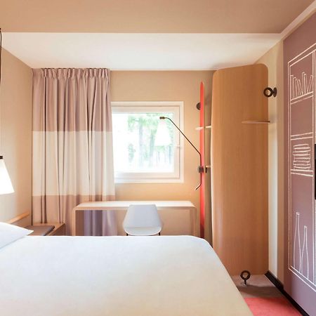 Ibis Geneve Aeroport Hotel Le Grand Saconnex Екстериор снимка