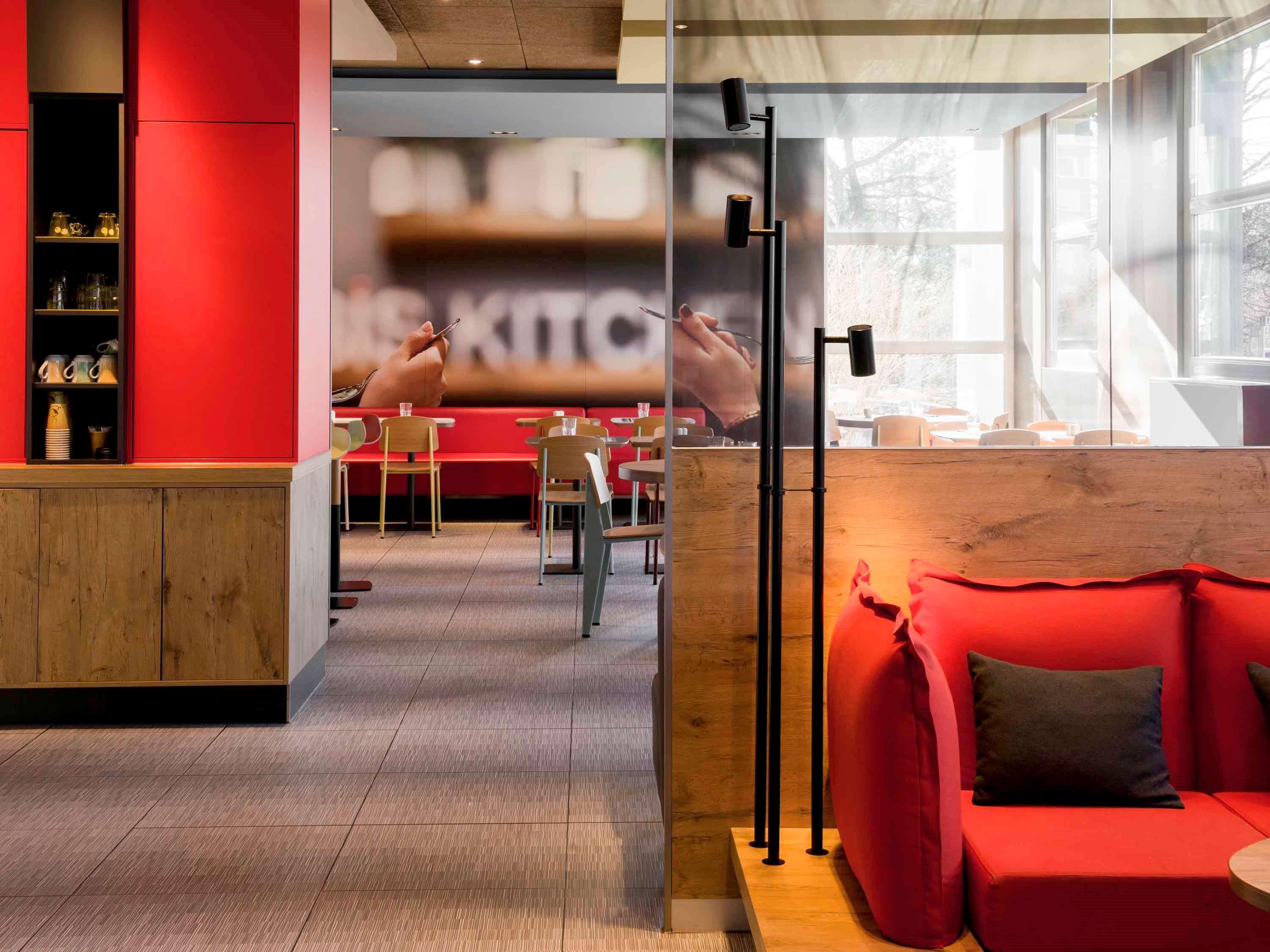 Ibis Geneve Aeroport Hotel Le Grand Saconnex Екстериор снимка