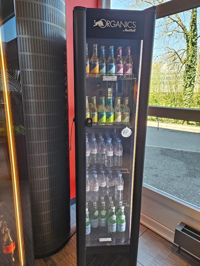 Ibis Geneve Aeroport Hotel Le Grand Saconnex Екстериор снимка