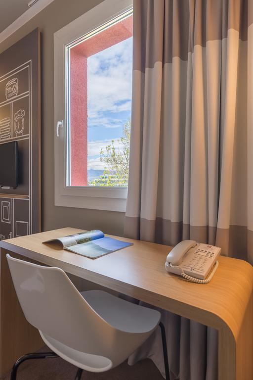 Ibis Geneve Aeroport Hotel Le Grand Saconnex Екстериор снимка